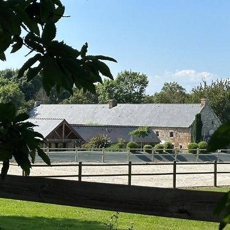 Le Domaine Du Ganquis Hotell Belz Exteriör bild